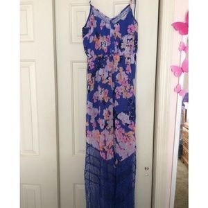 SOLD Maxi floral dress